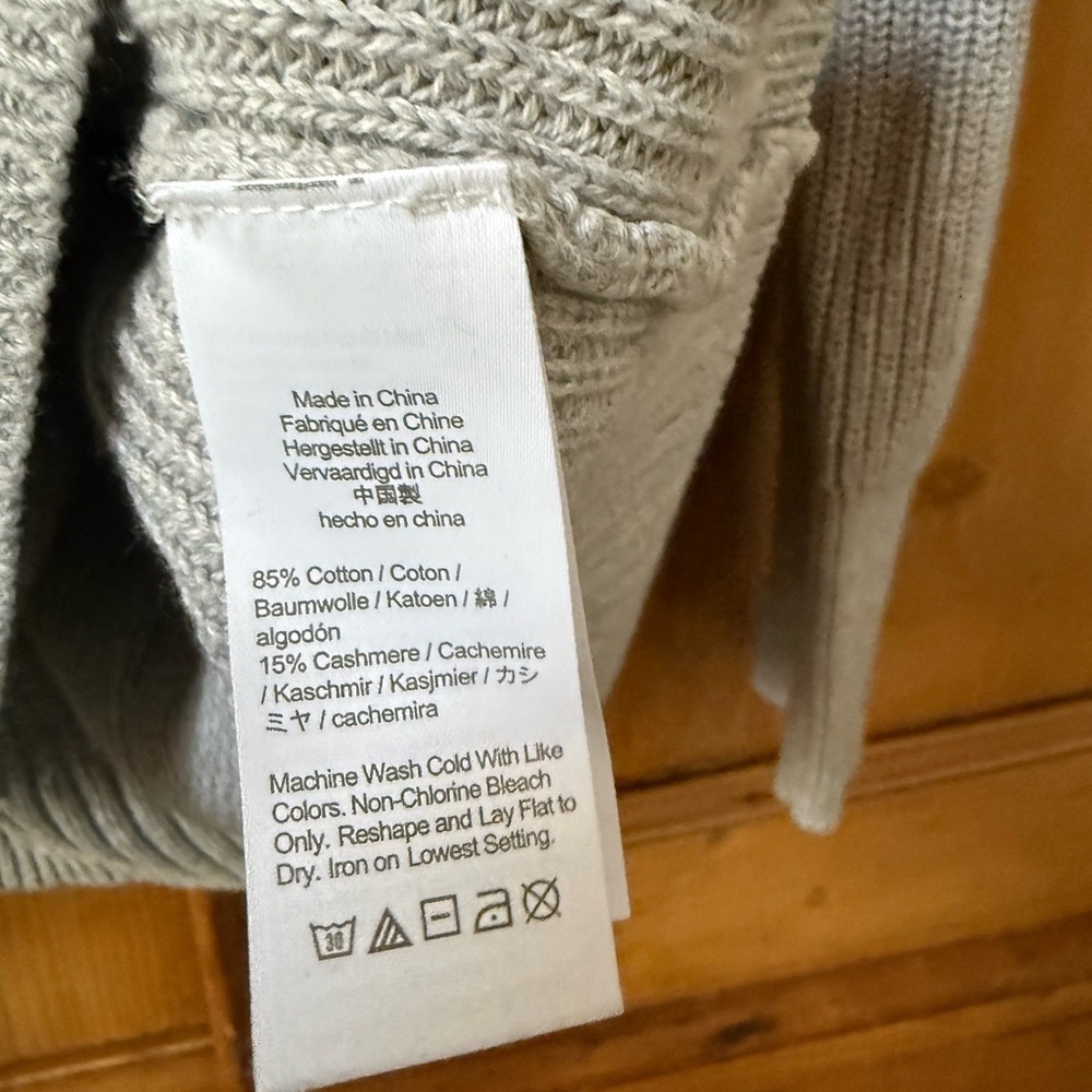 J Crew Ribbed‎ cotton-cashmere relaxed turtleneck sweater color gray - Picture 5 of 6
